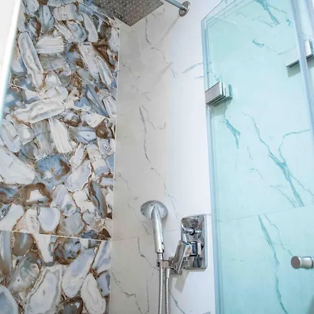 Apartamento C.16 The Nest #colony Heart *