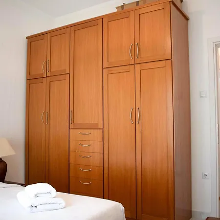 C.16 The Nest #colony Heart Thessaloniki