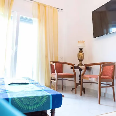 Apartment C.16 The Nest #colony Heart *