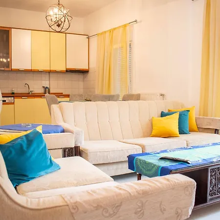 Apartment C.16 The Nest #colony Heart *